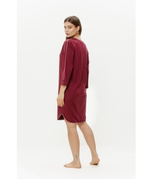 Détail manches 3/4 et liseret chemise de nuit rouge