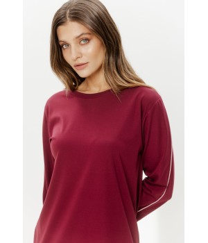 Chemise de nuit liquette grise en rayonne portée de face