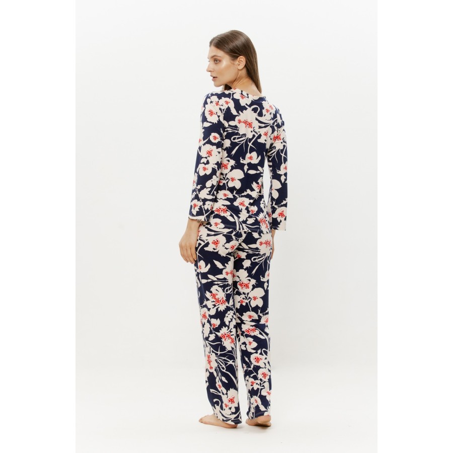 Détail du pantalon droit pyjama viscose imprimé floral, tombé fluide sur la jambe