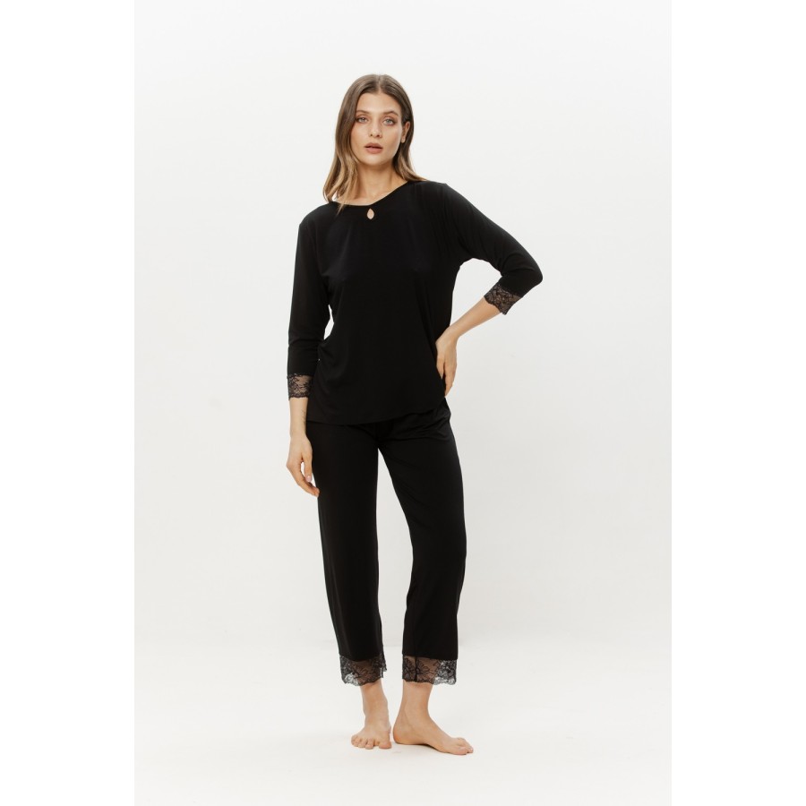 Conjunto pijama micromodal negro manga tres cuartos encaje antebrazos
